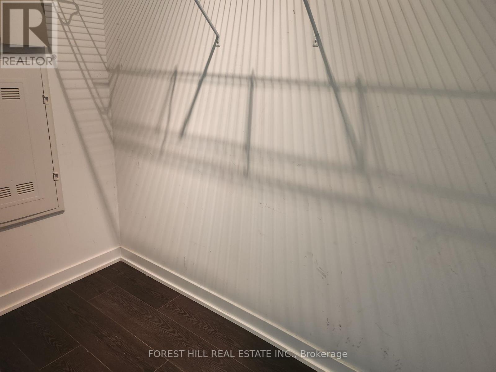 Photo 10 of 709 72 Esther Shiner Boulevard, Toronto ON