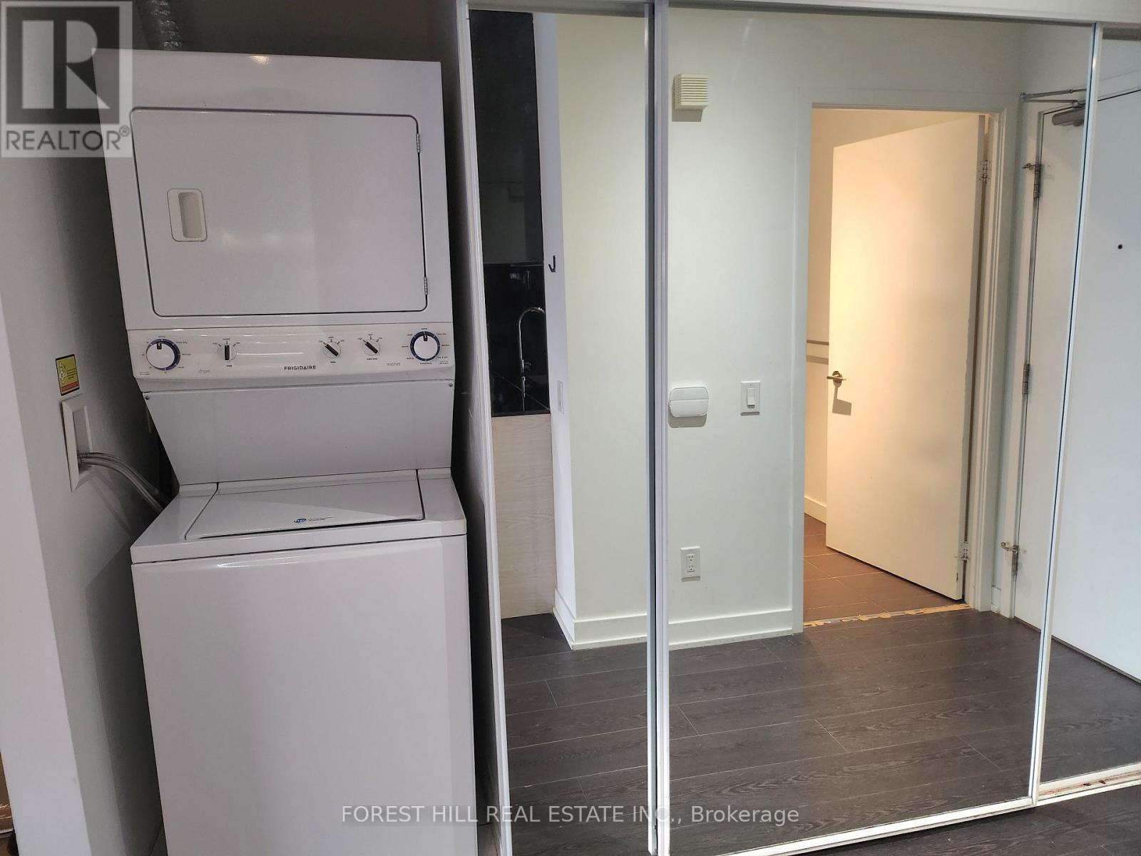 Photo 11 of 709 72 Esther Shiner Boulevard, Toronto ON