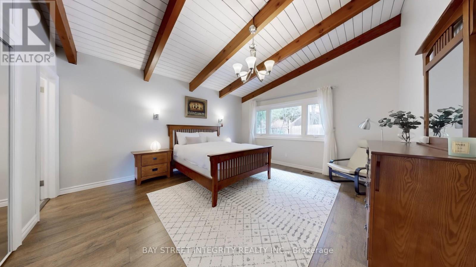 Photo 15 of 29 Ruden Crescent, Toronto ON