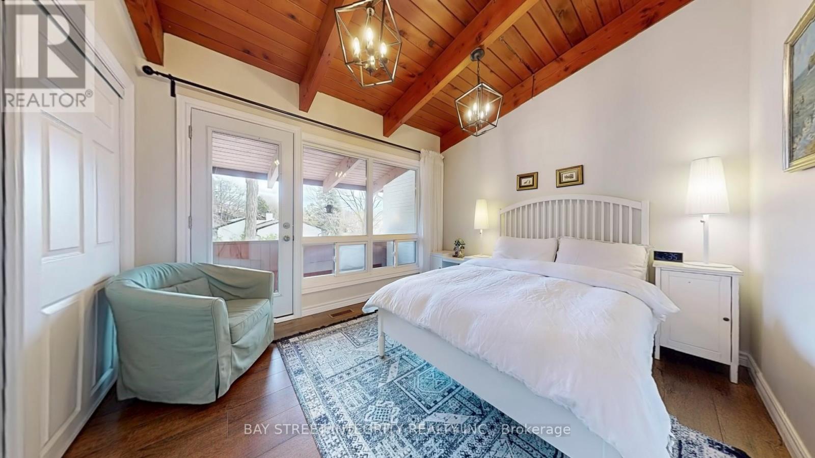 Photo 23 of 29 Ruden Crescent, Toronto ON