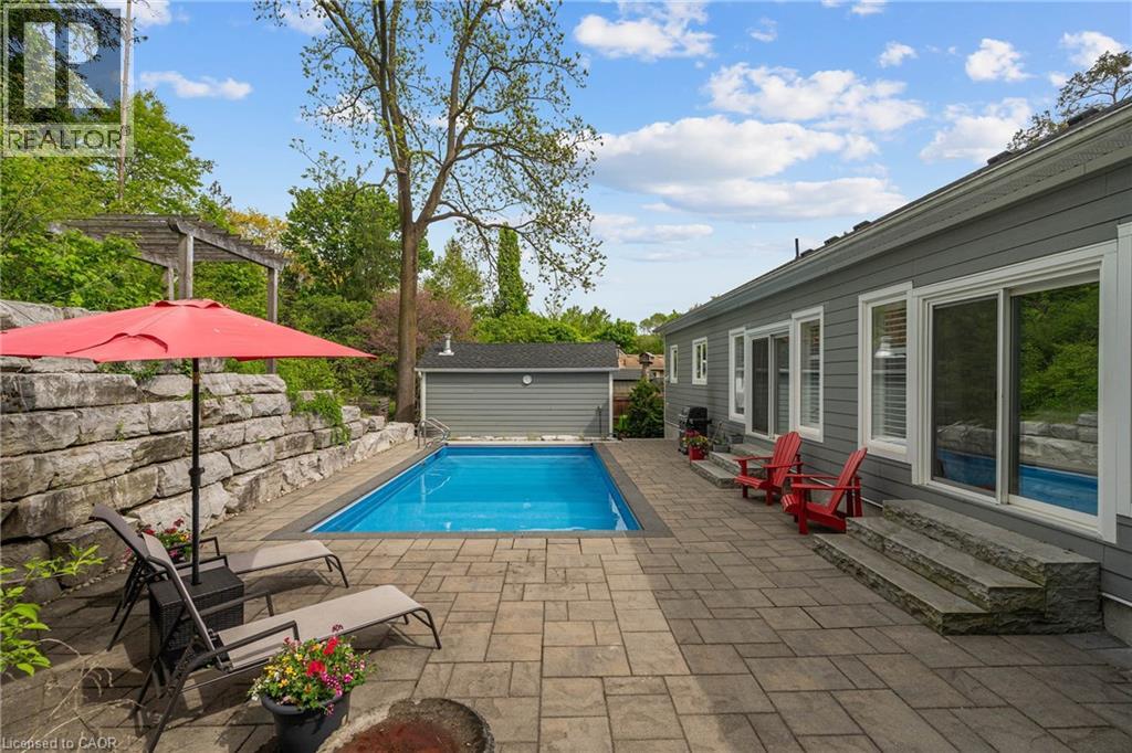 Photo 40 of 14 Sullivans Lane, Dundas ON