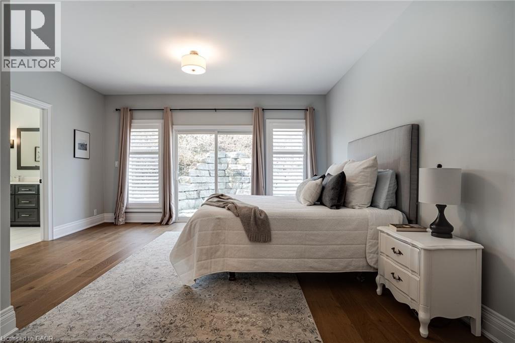 Photo 18 of 14 Sullivans Lane, Dundas ON