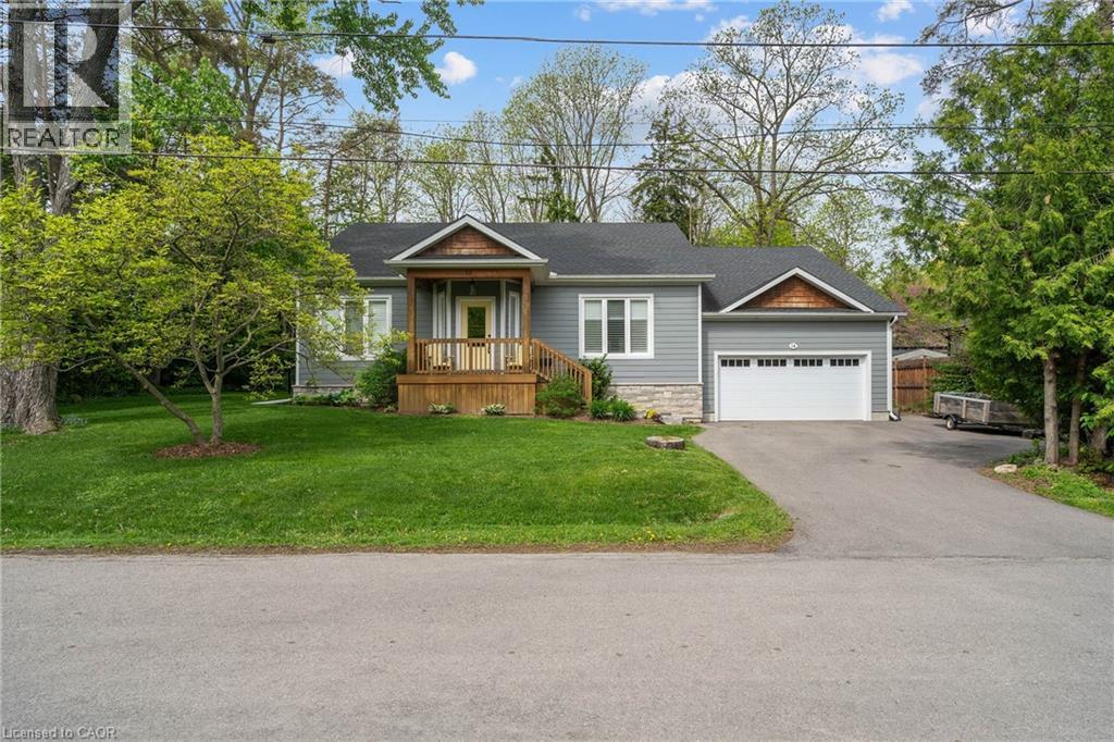 Photo 1 of 14 Sullivans Lane, Dundas ON