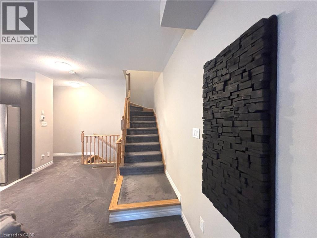 Photo 14 of 113 Hartley Avenue Unit 50, Paris ON