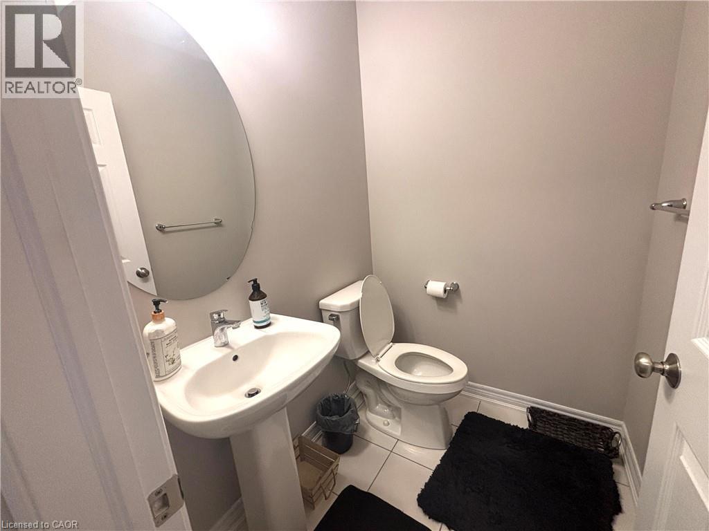 Photo 15 of 113 Hartley Avenue Unit 50, Paris ON