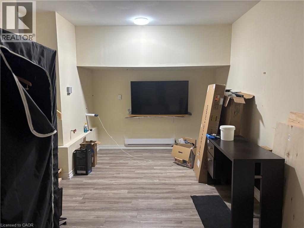Photo 24 of 113 Hartley Avenue Unit 50, Paris ON