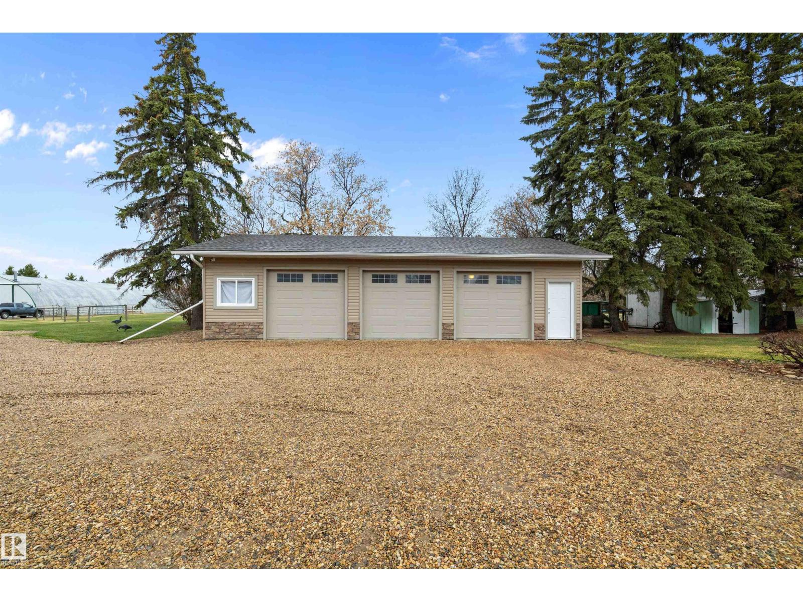 Photo 9 of 55518 55516 Rge Road 250, Rural Sturgeon County AB