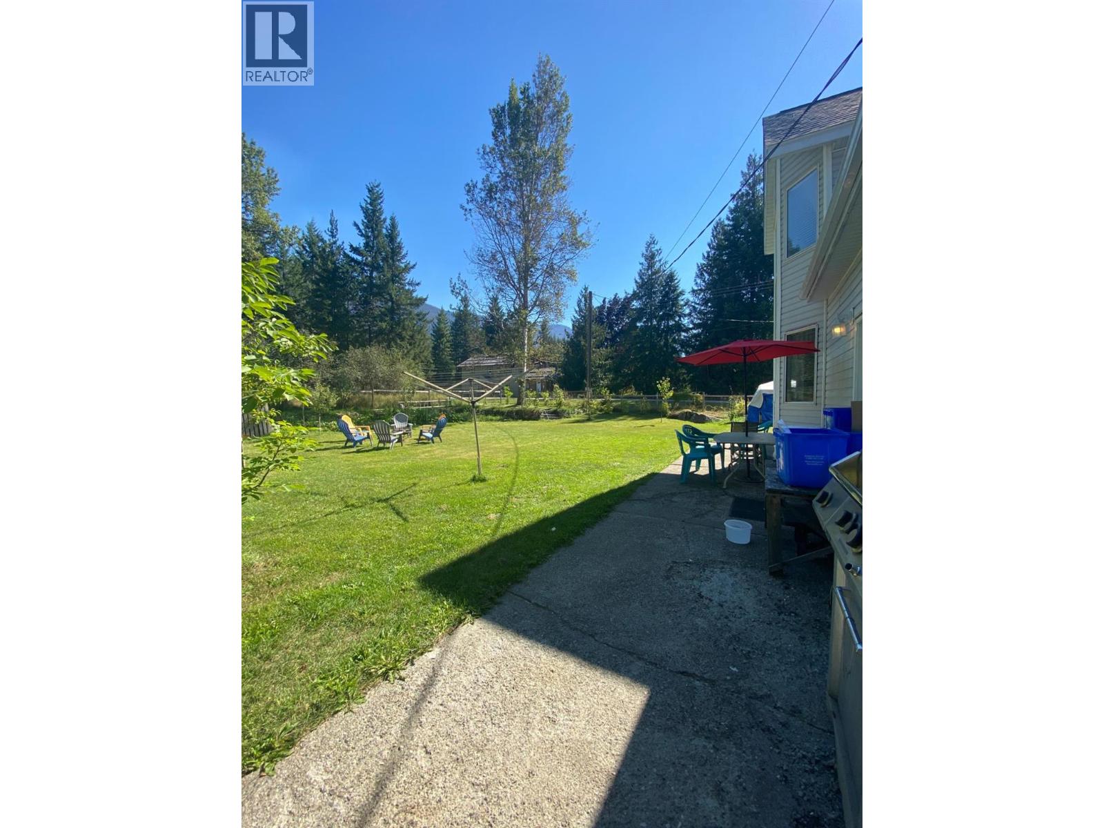 Photo 43 of 1118 Harold Street, Slocan BC