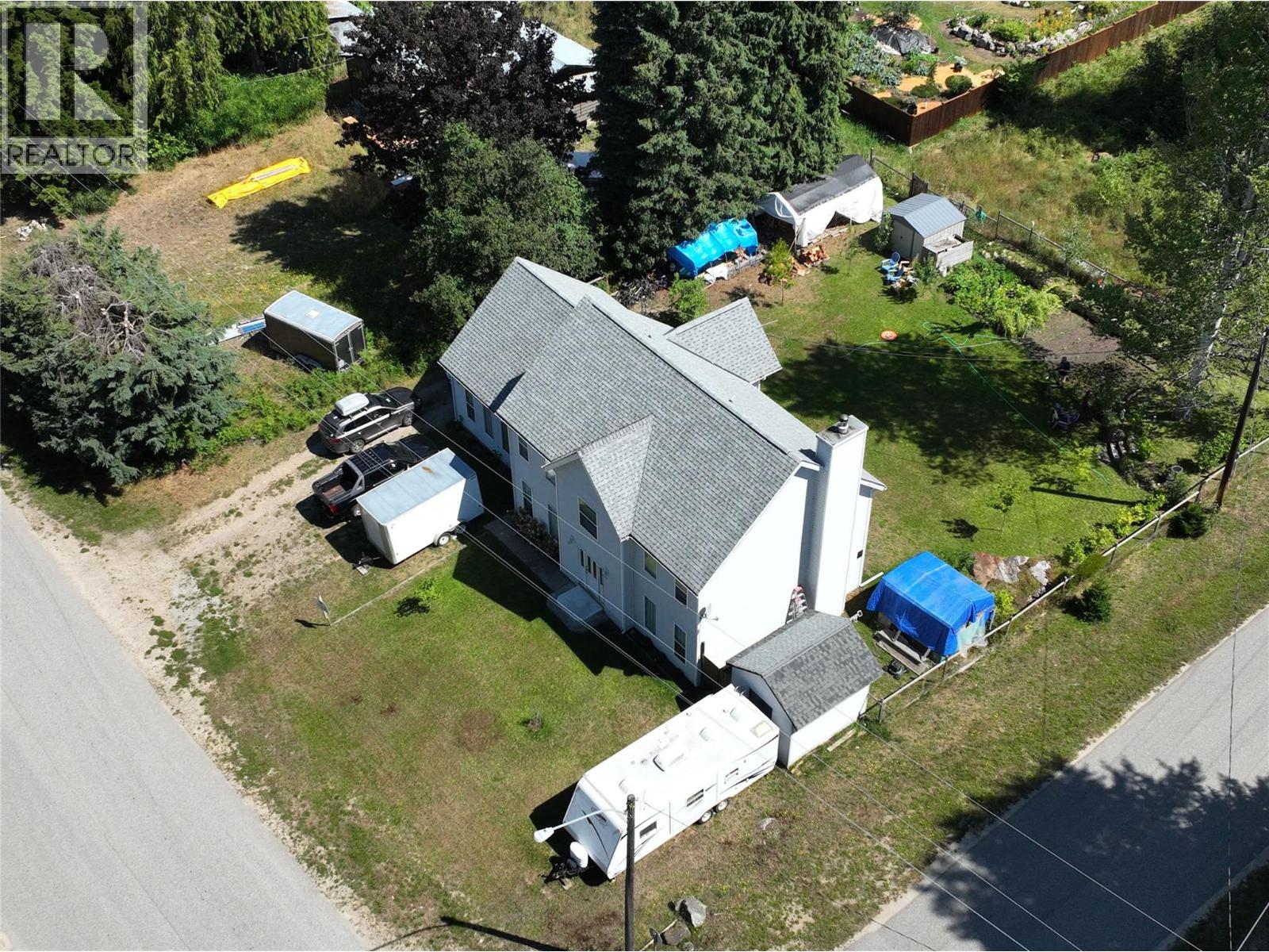 Photo 51 of 1118 Harold Street, Slocan BC