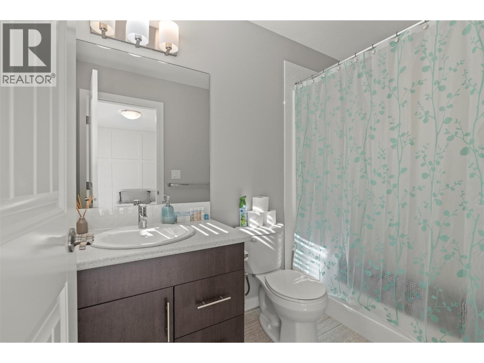Photo 29 of 4700 Okanagan Avenue Unit 11, Vernon BC