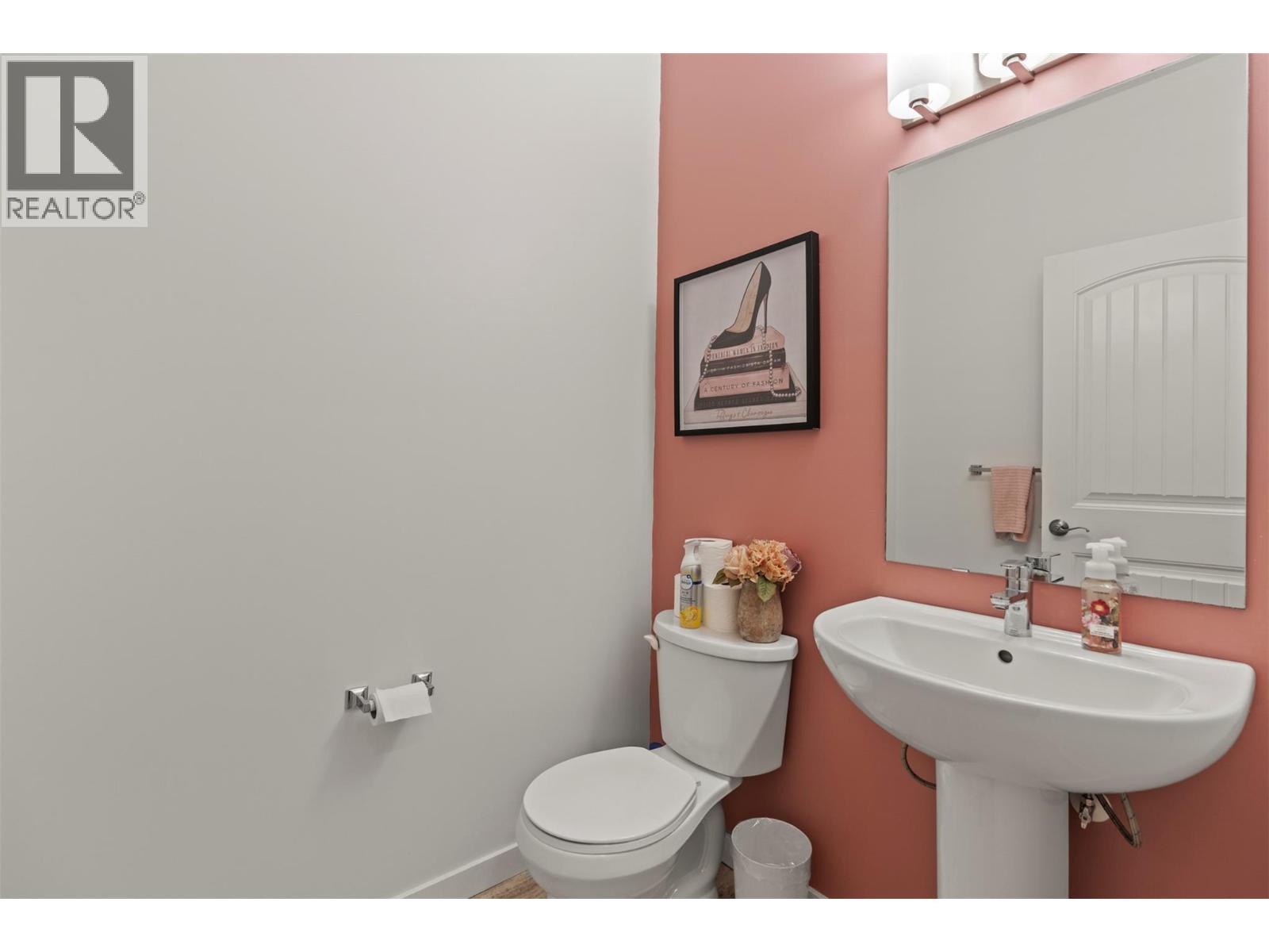 Photo 22 of 4700 Okanagan Avenue Unit 11, Vernon BC