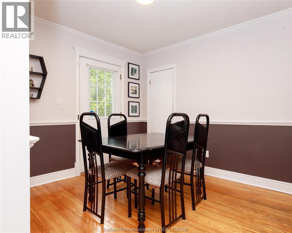 Photo 18 of 26 Canterbury Street, Chatham ON