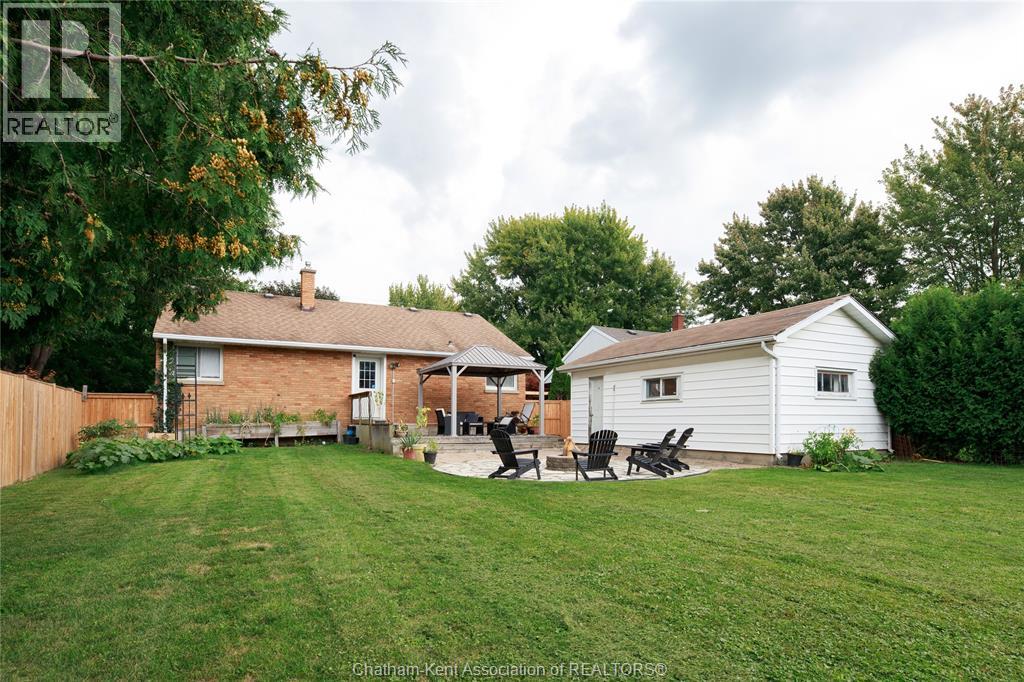 Photo 31 of 26 Canterbury Street, Chatham ON