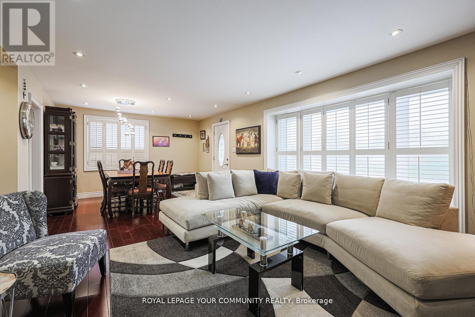 Photo 11 of Upper 52 Princeway Drive, Toronto ON
