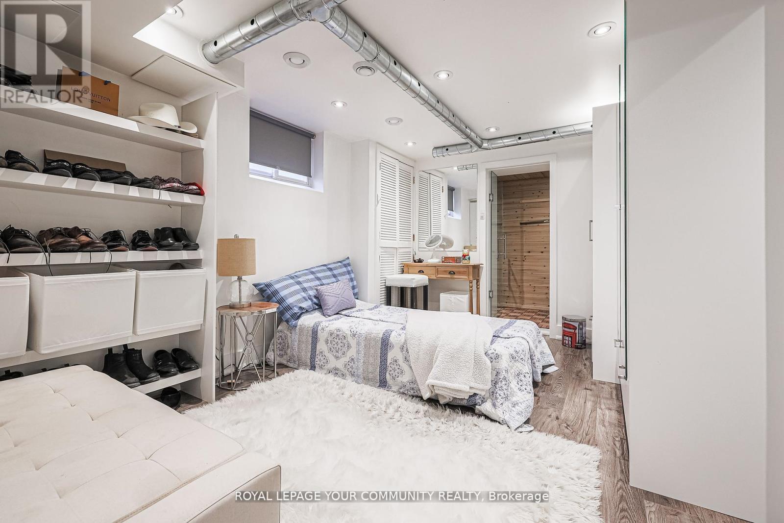 Photo 12 of Lower 52 Princeway Drive, Toronto ON
