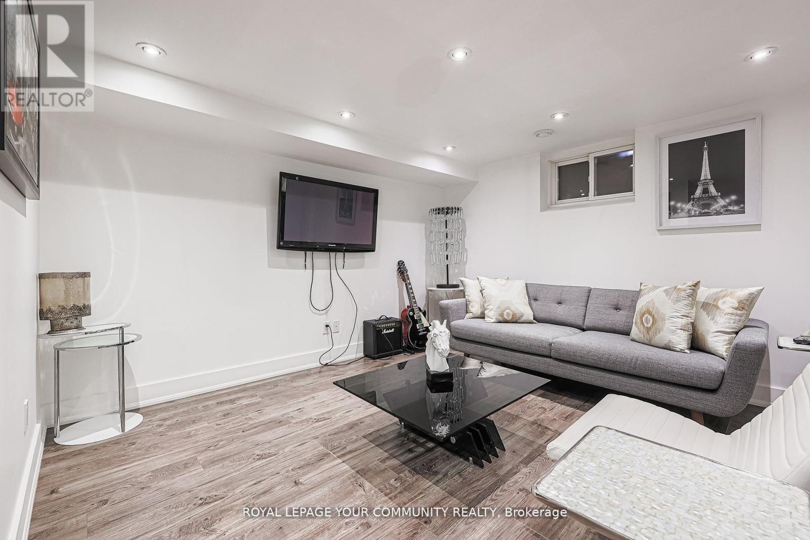 Photo 6 of Lower 52 Princeway Drive, Toronto ON