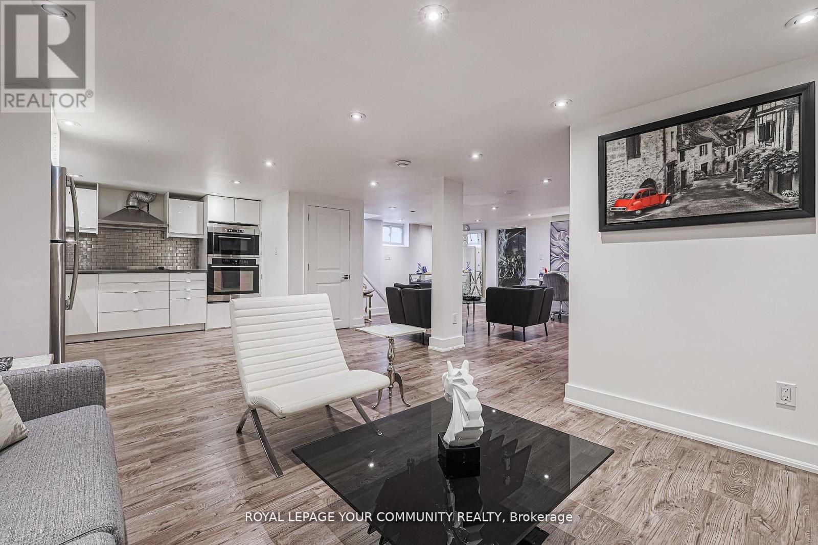 Photo 9 of Lower 52 Princeway Drive, Toronto ON
