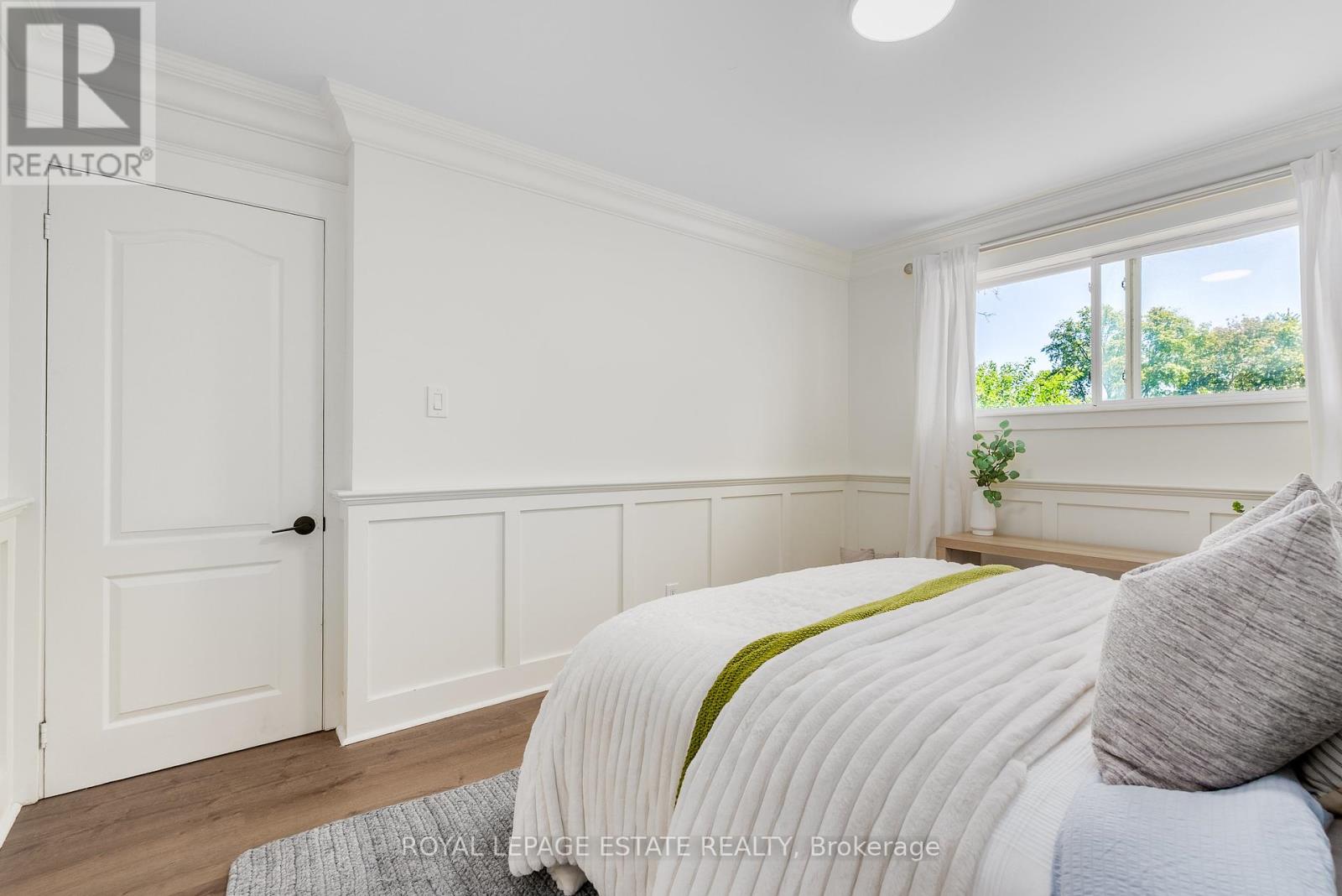 Photo 18 of 21 Nuffield Drive, Toronto ON