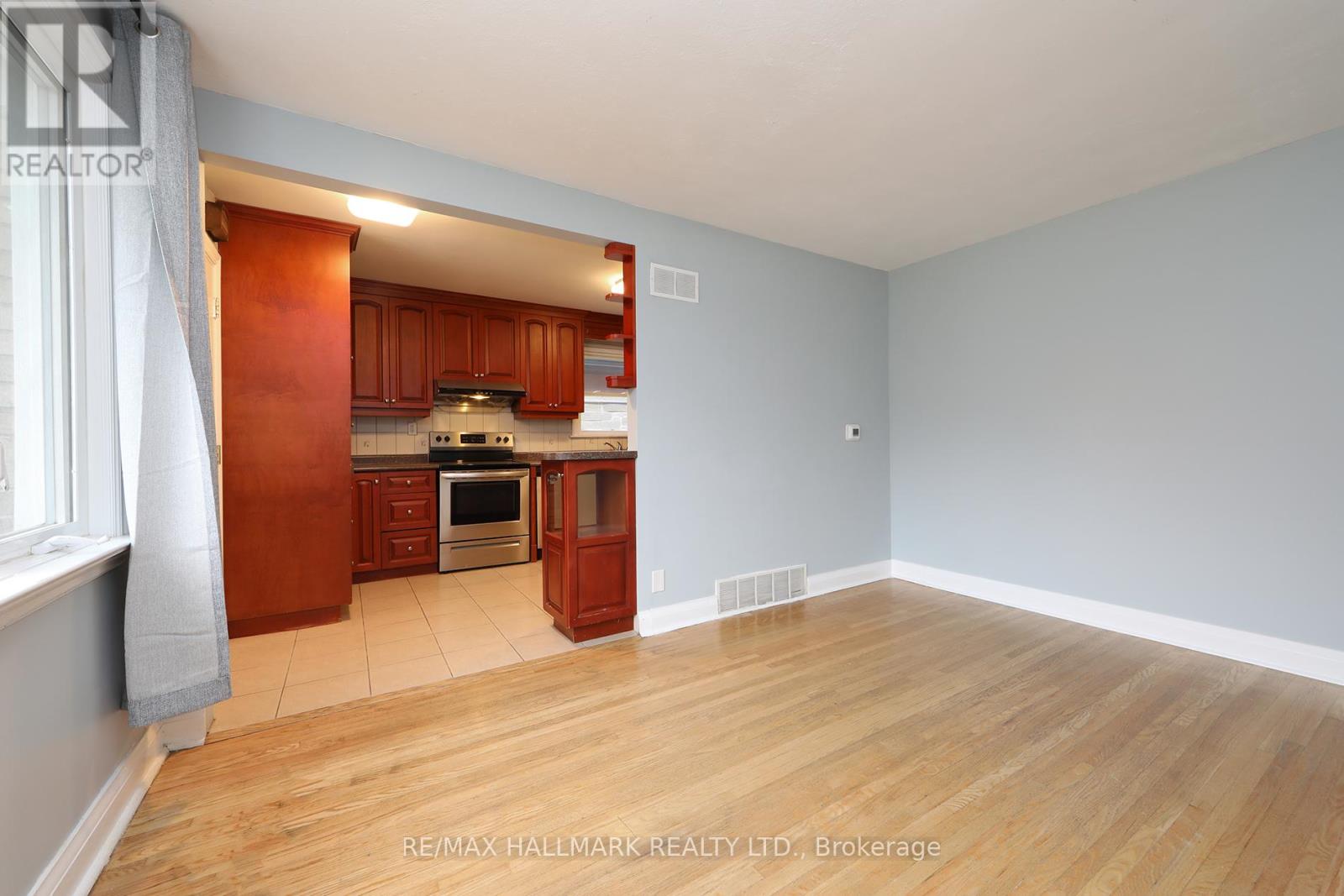 Photo 5 of Main 11 Adair Road, Toronto ON
