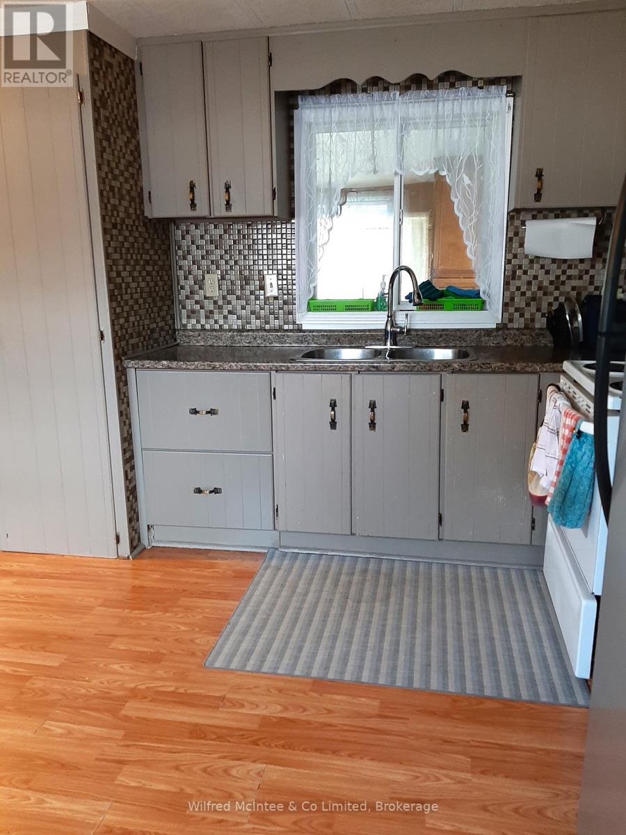 Photo 9 of 3 302694 Douglas Street, West Grey ON