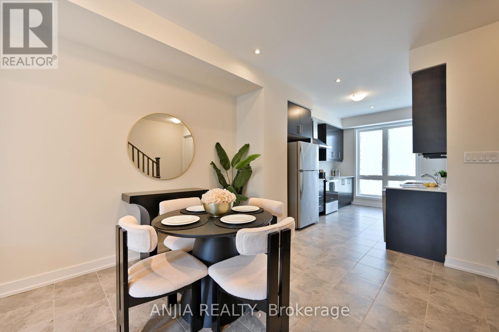 Photo 15 of 100 Stauffer Crescent, Markham ON
