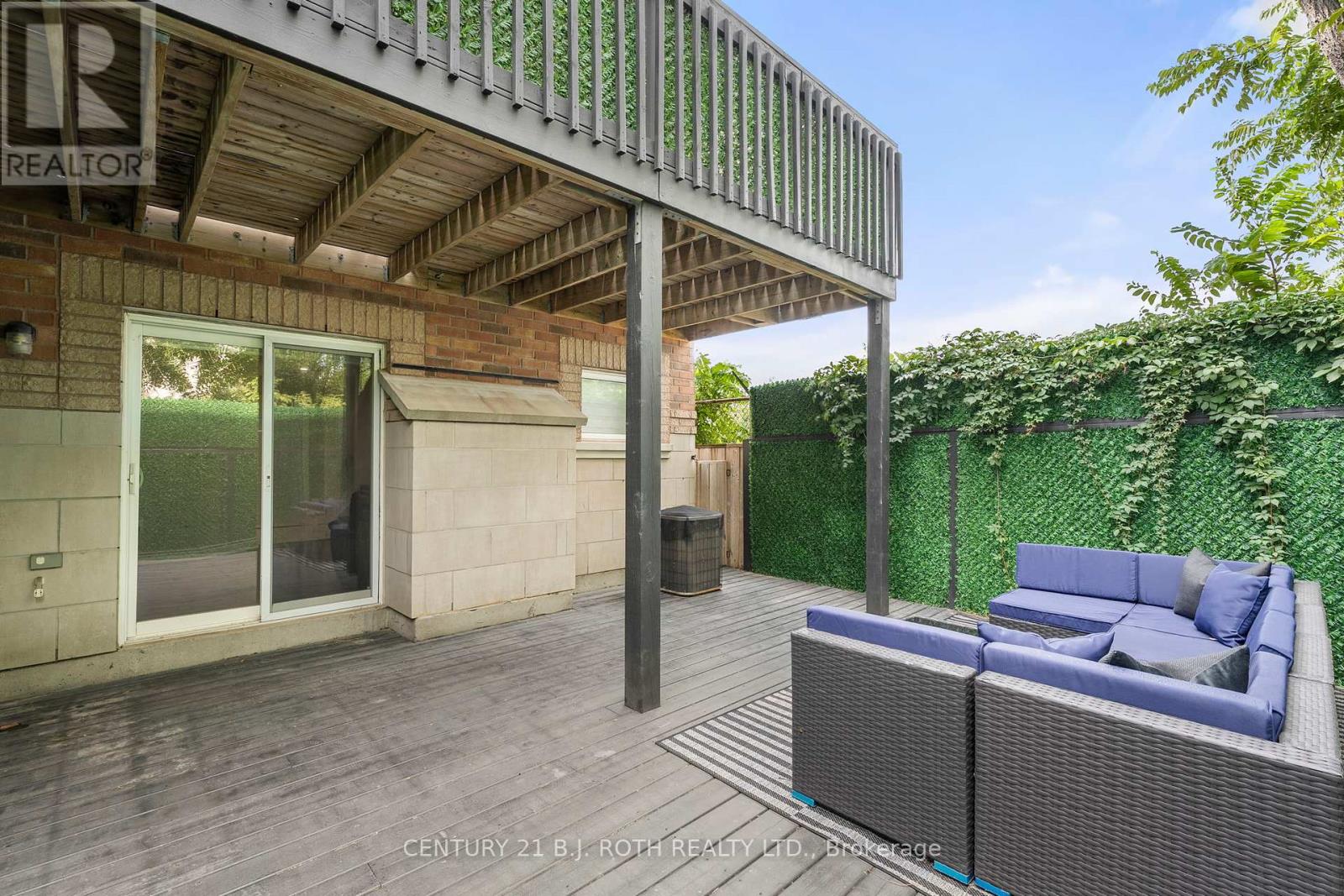 Photo 34 of 15 8032 Kipling Avenue, Vaughan ON