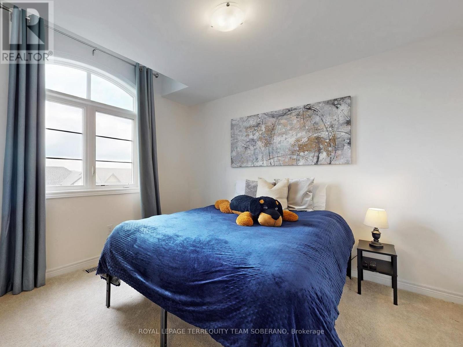 Photo 38 of 15 Pietrowski Drive, Georgina ON