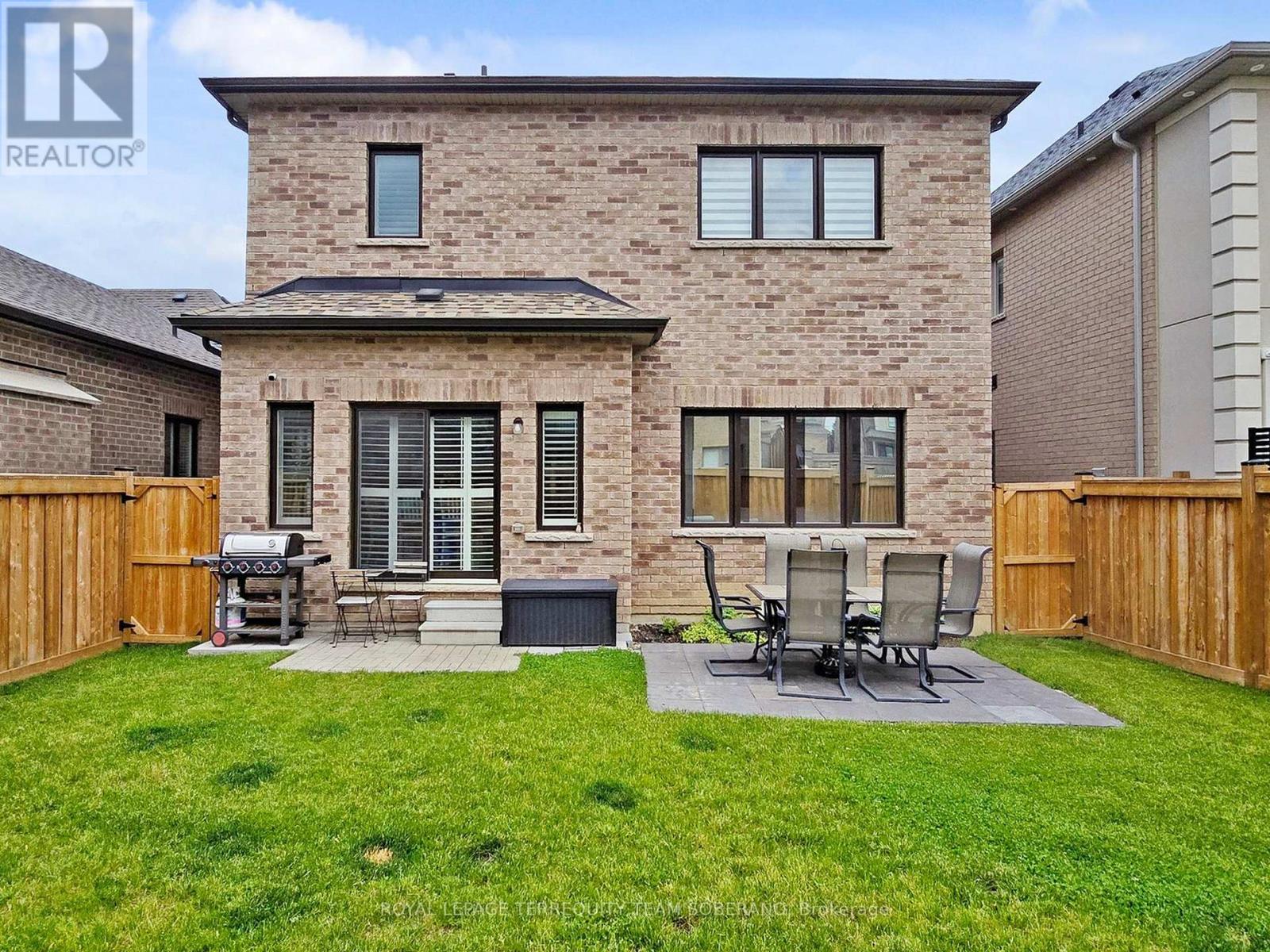 Photo 44 of 15 Pietrowski Drive, Georgina ON