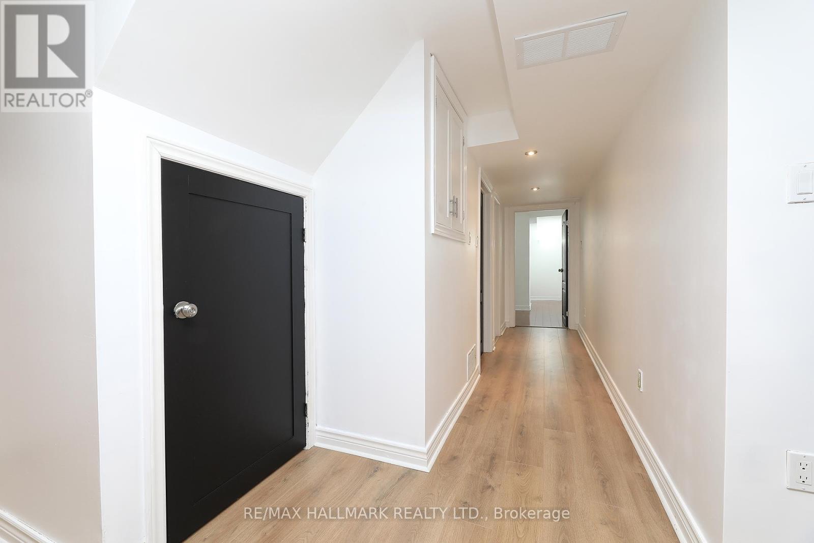 Photo 10 of Lower 64 Madeira Avenue, Vaughan ON