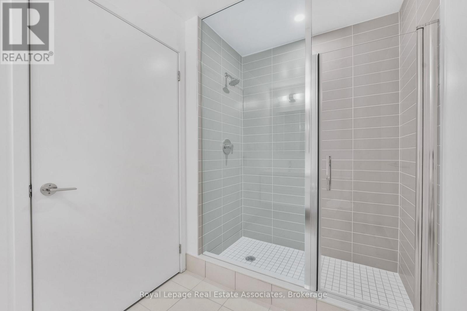 Photo 12 of 738 8119 Birchmount Road, Markham ON