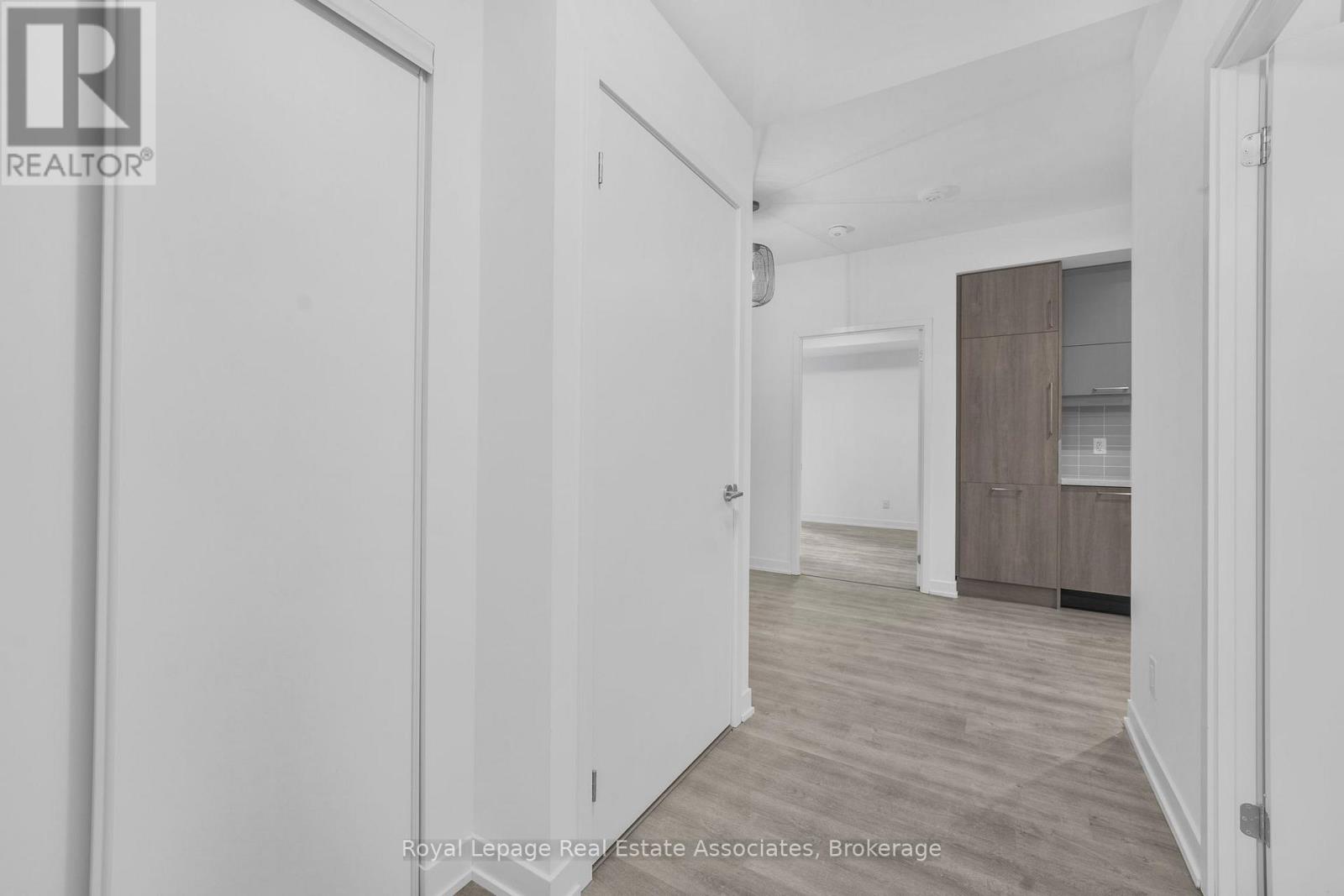 Photo 16 of 738 8119 Birchmount Road, Markham ON