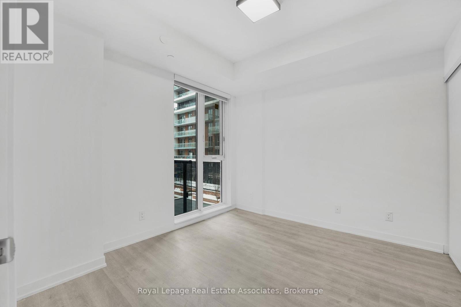 Photo 18 of 738 8119 Birchmount Road, Markham ON