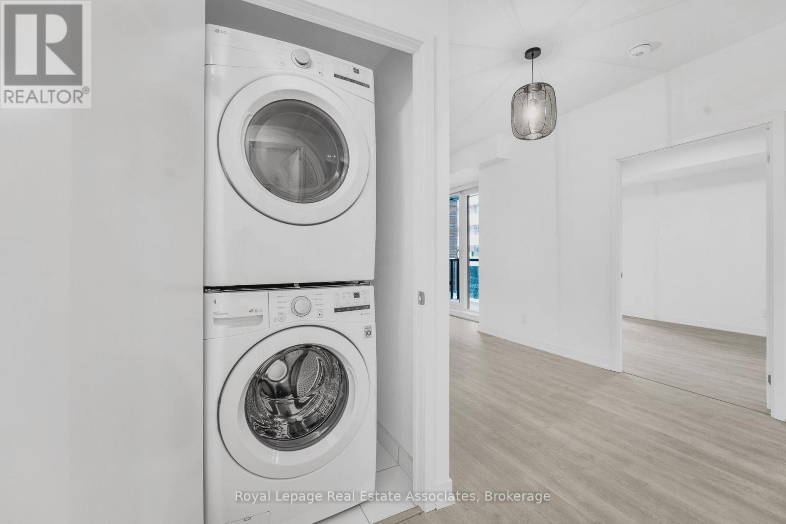 Photo 24 of 738 8119 Birchmount Road, Markham ON