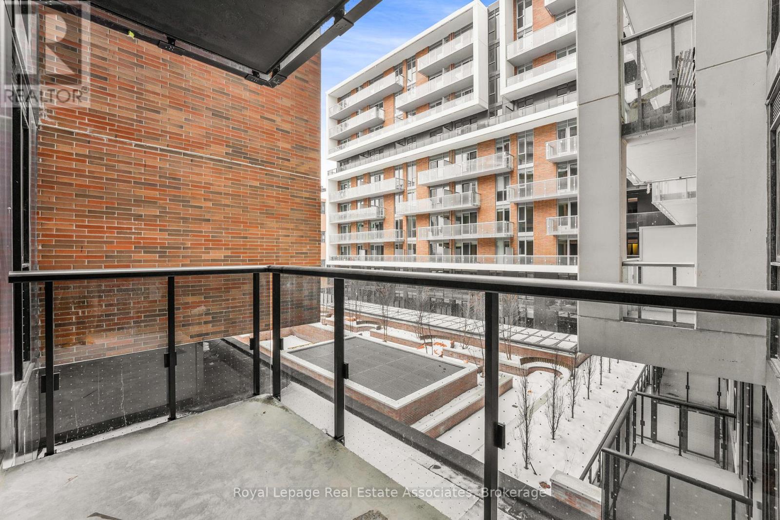 Photo 26 of 738 8119 Birchmount Road, Markham ON