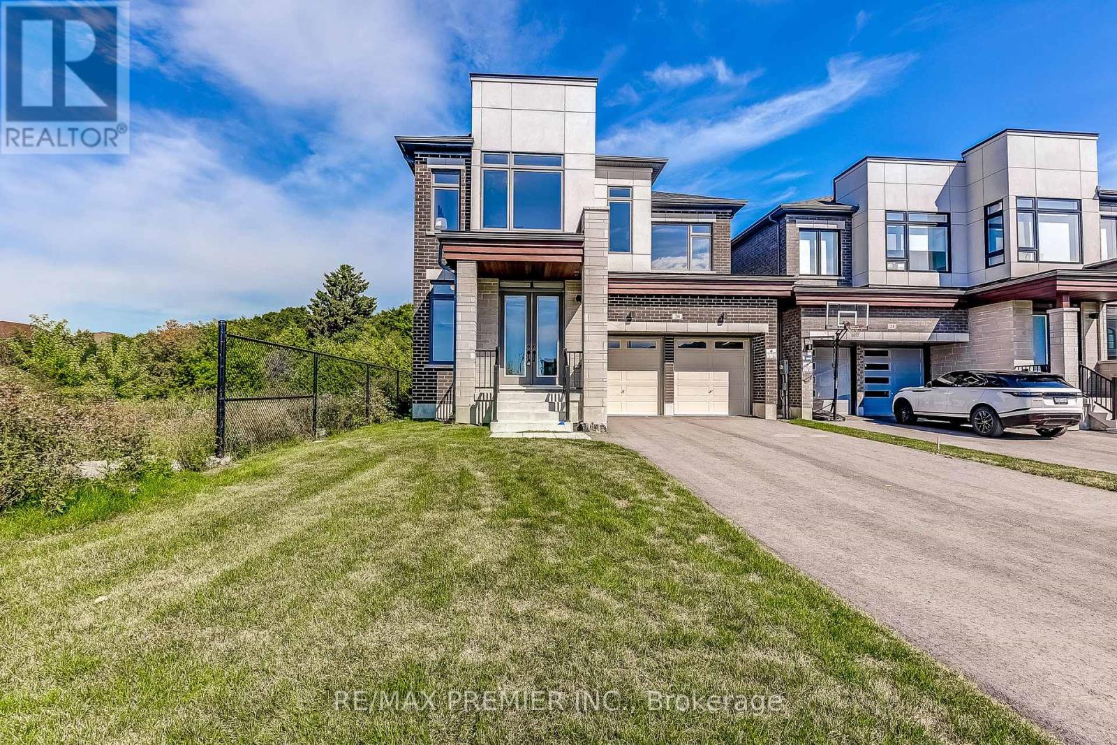 Photo 1 of 20 Kesterfarm Place, Whitchurchstouffville ON