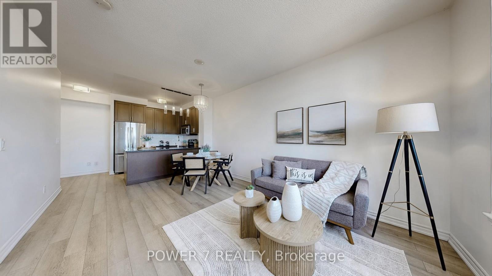 Photo 1 of 803 9245 Jane Street, Vaughan ON