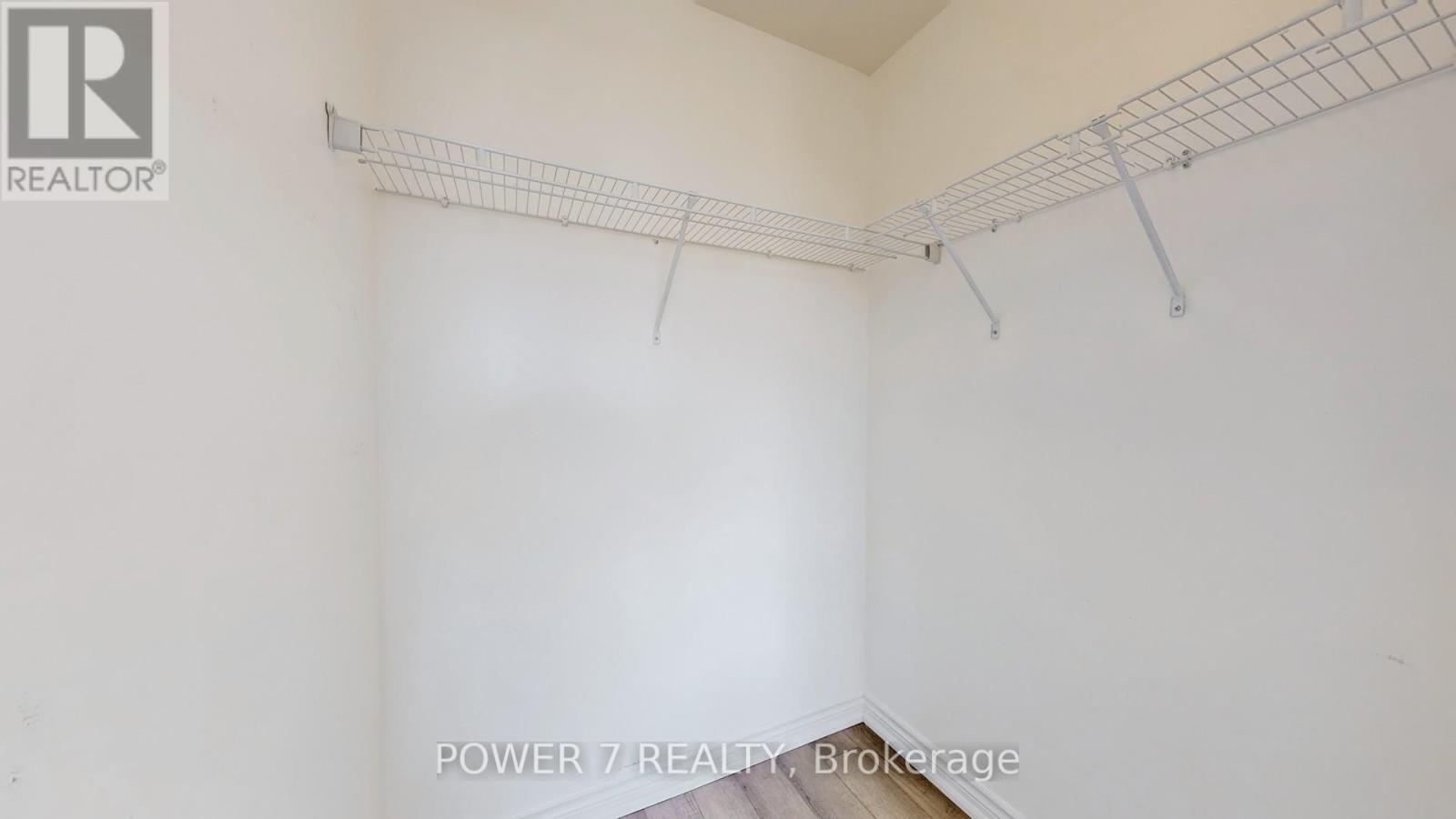 Photo 13 of 803 9245 Jane Street, Vaughan ON