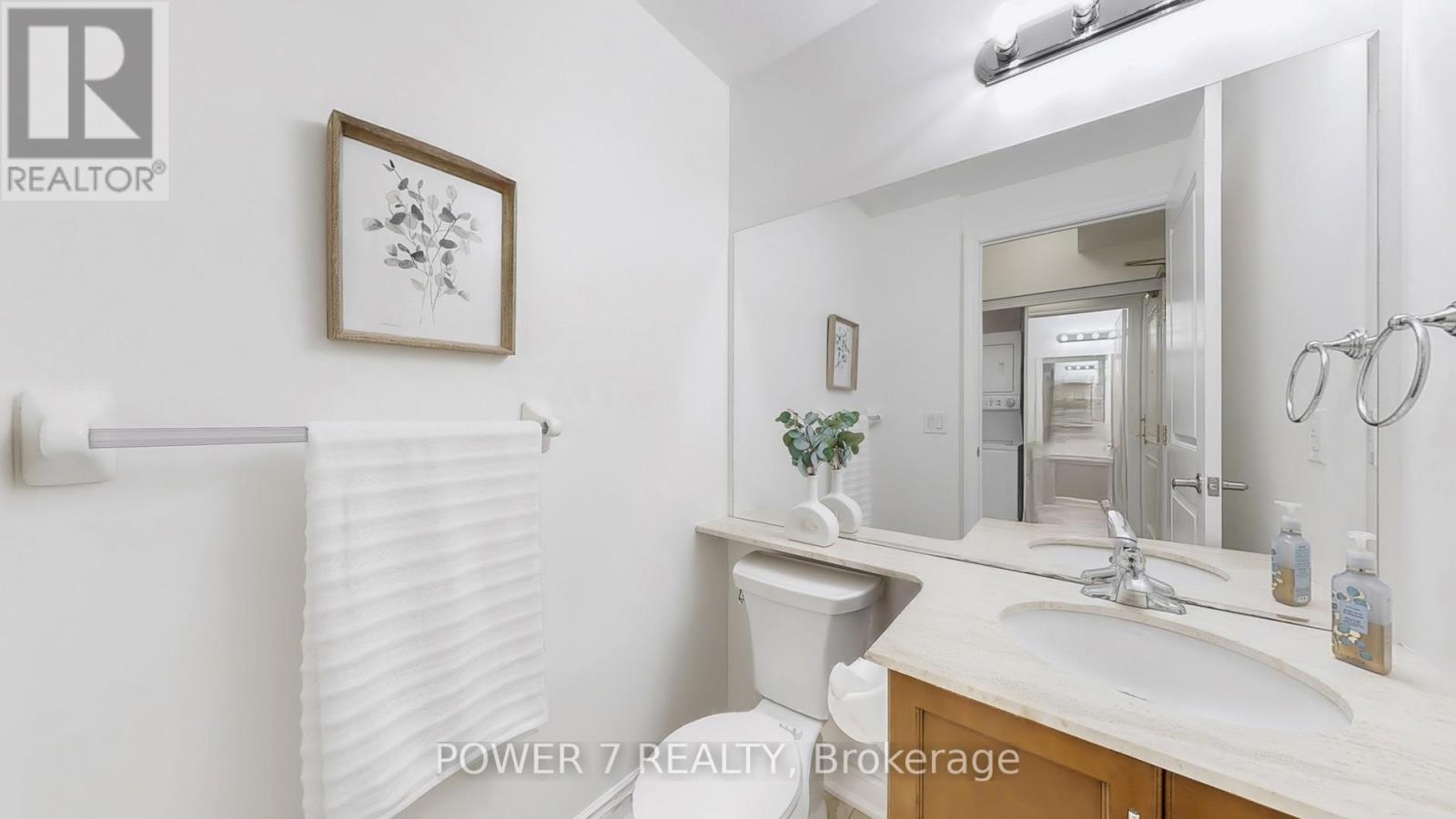 Photo 18 of 803 9245 Jane Street, Vaughan ON