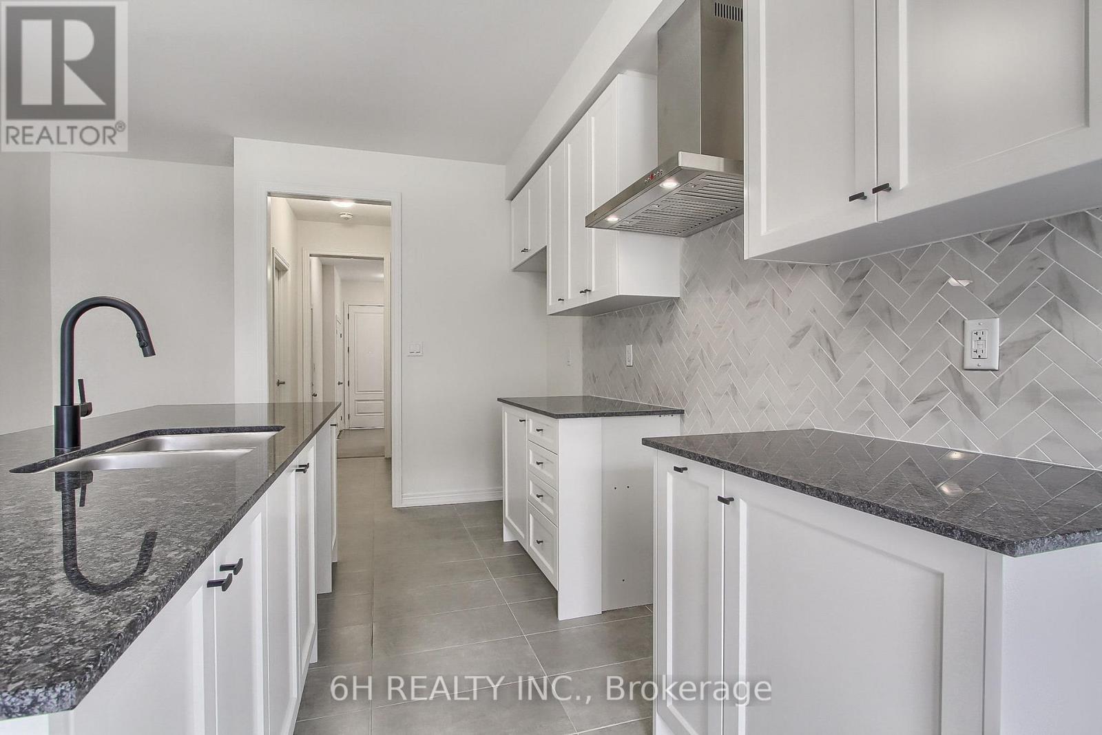 Photo 14 of 309 Boundary Boulevard, Whitchurchstouffville ON