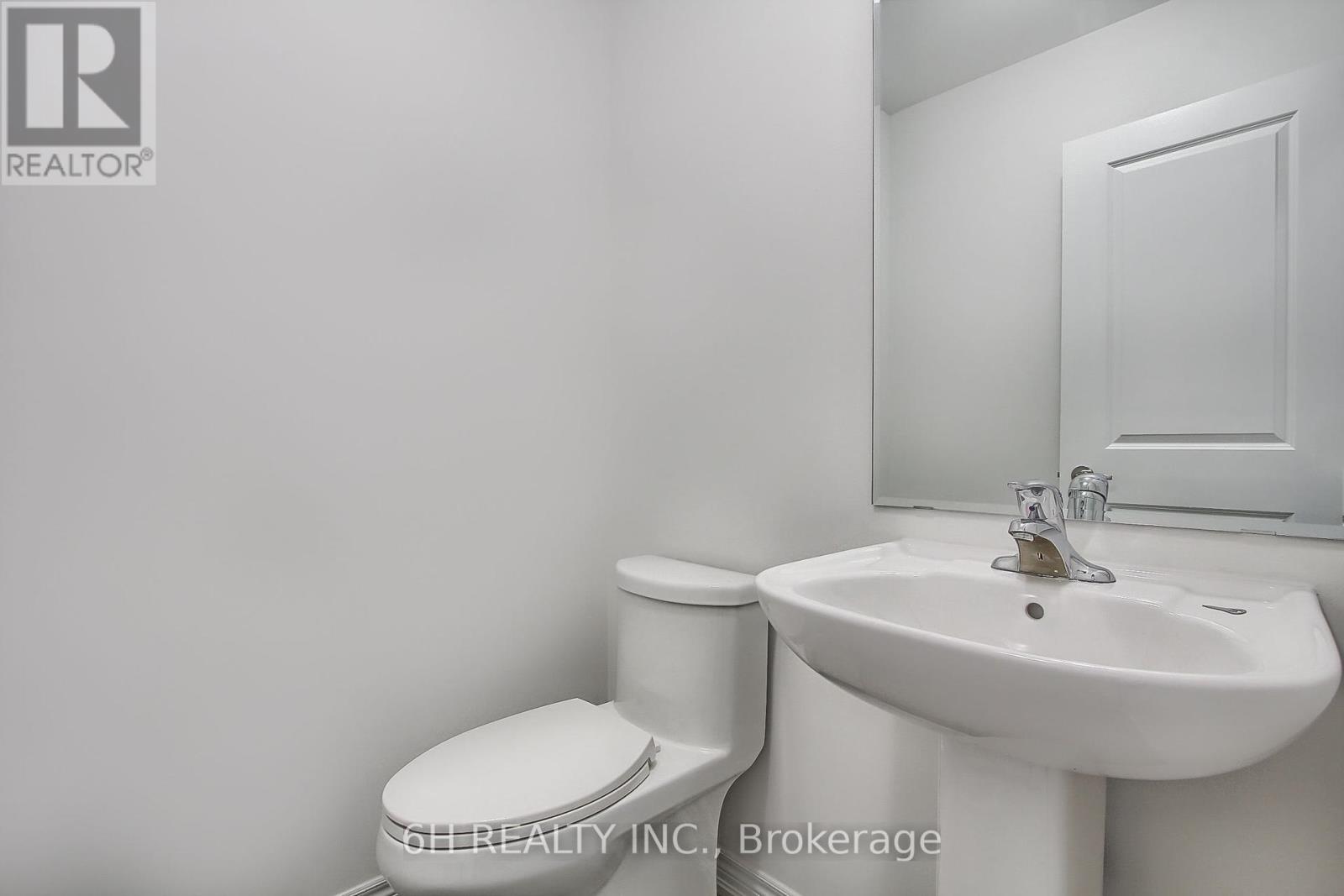 Photo 25 of 309 Boundary Boulevard, Whitchurchstouffville ON