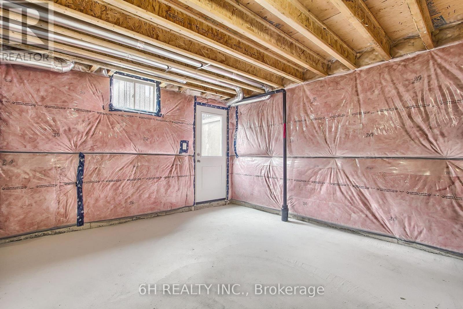 Photo 45 of 309 Boundary Boulevard, Whitchurchstouffville ON
