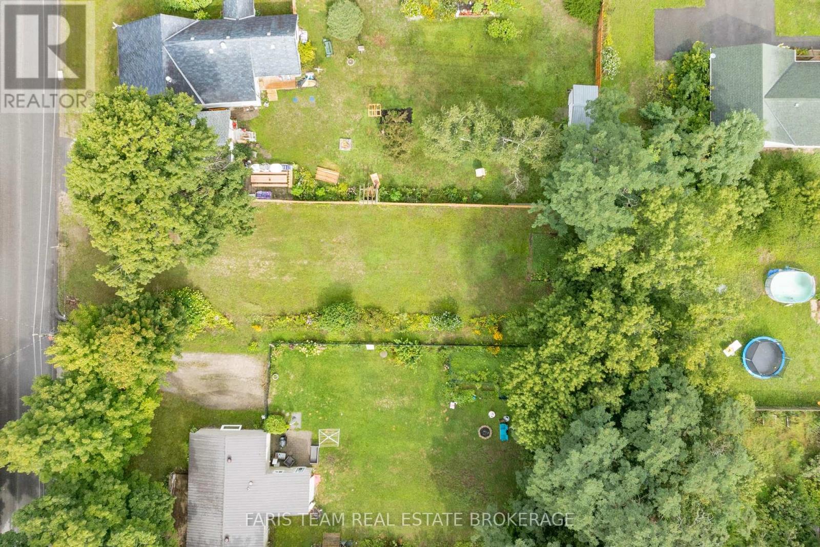 Photo 8 of 305 Ouida Street, Tay ON