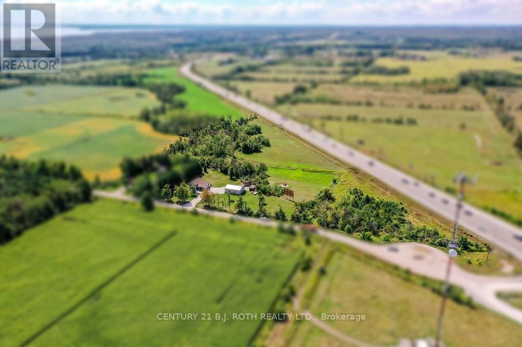 Photo 8 of 70 Line 12 South Line, Oromedonte ON