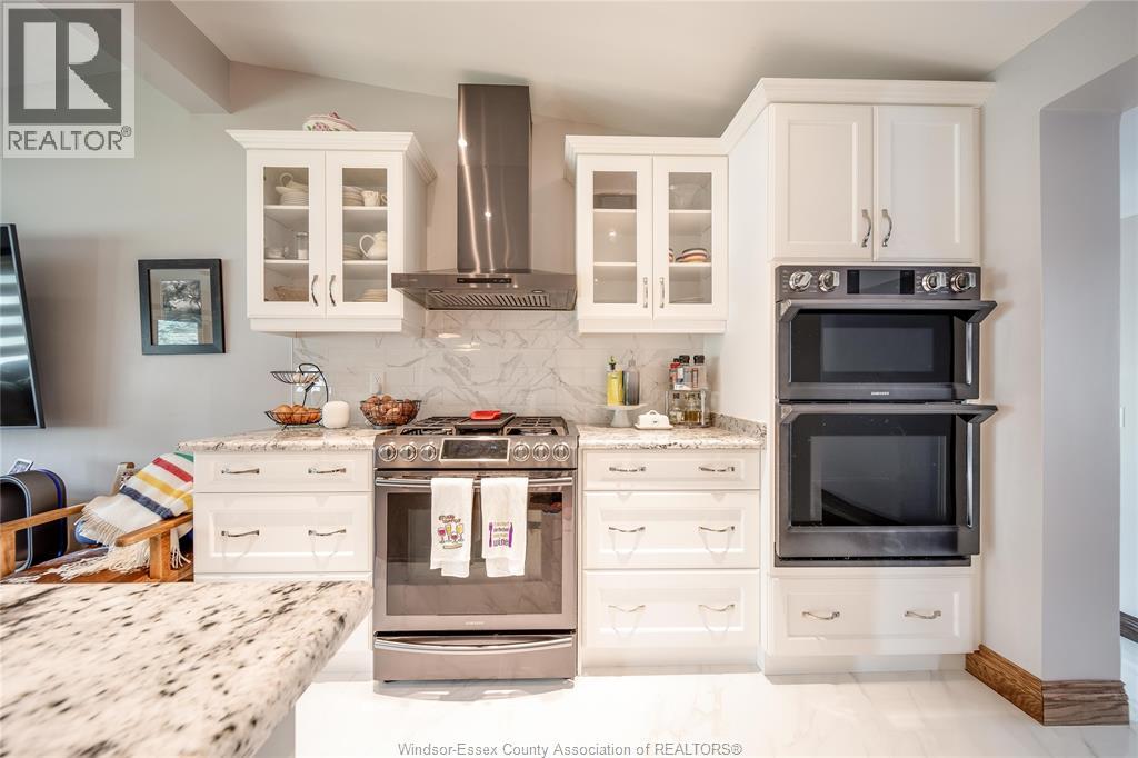 Photo 13 of 1555 Stratford Court, Windsor ON