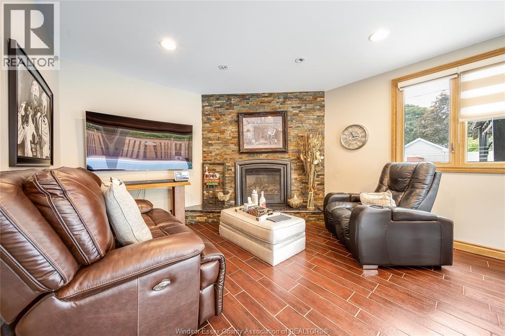 Photo 21 of 1555 Stratford Court, Windsor ON