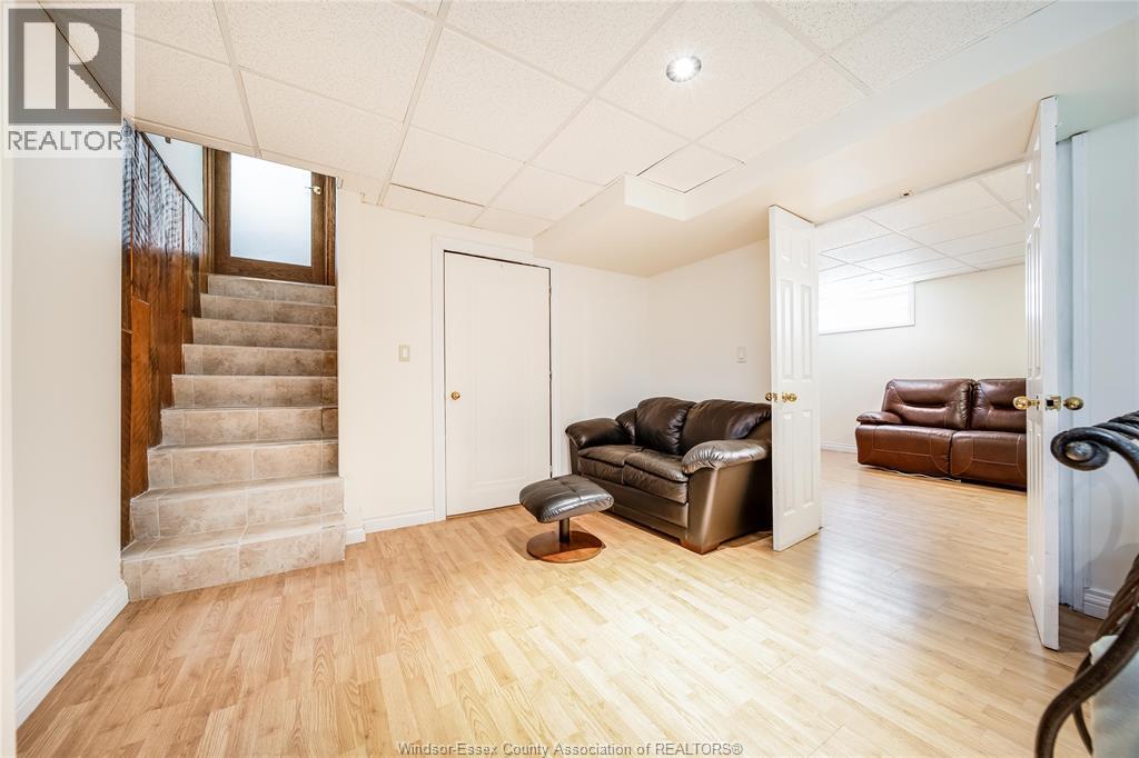 Photo 26 of 1555 Stratford Court, Windsor ON