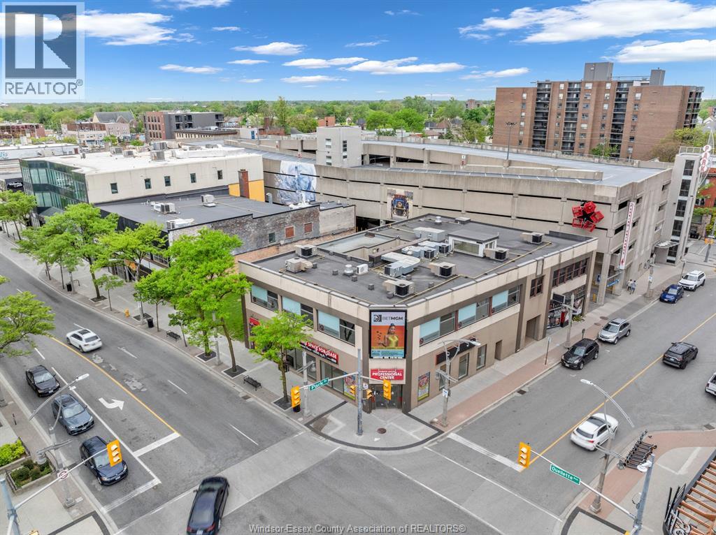 Photo 25 of 401 Ouellette Avenue, Windsor ON