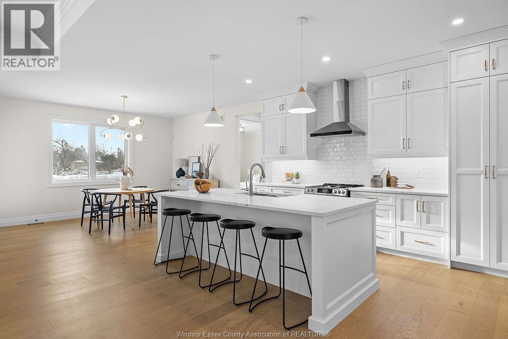 Photo 16 of 3685 Farrow Avenue, Windsor ON