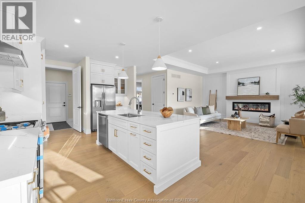 Photo 17 of 3685 Farrow Avenue, Windsor ON