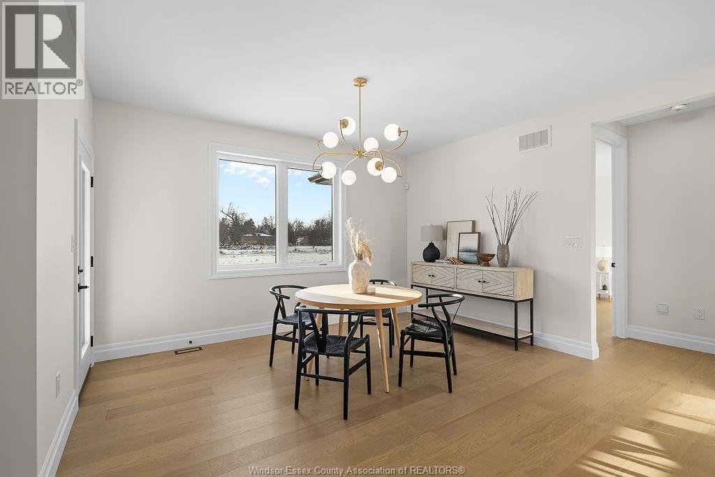 Photo 18 of 3685 Farrow Avenue, Windsor ON